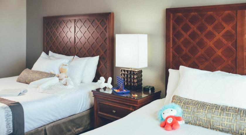 Holiday Inn Vacations At Orange Lake Resort East Village Four Corners Ngoại thất bức ảnh